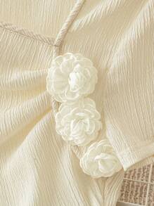 Franclia 女士纯色荷叶边斜领 3D 花卉短袖 T 恤 - 芥末黃 - 查看 5