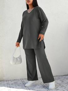 Cloudara Plus V-neck Split Hem Tee & Wide Leg Pants - Dark Grey - View 4