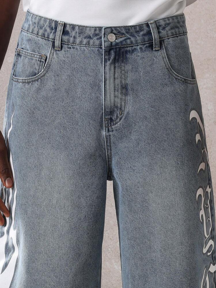 SUMWON Designer Skater Denim Shorts Loose Fit Printed Gothic Letters Street Style Casual Urban Summer Fashion Oversized Relaxed Streetwear Shorts