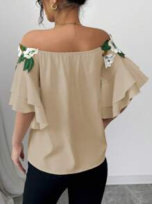 Calvaya Blusa casuale sexy a spalle scoperte con fiore 3D per donne