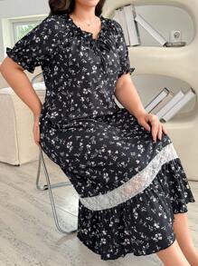 Contrast Color Lace Patchwork Ruffle Hem Plus Size Ditsy Floral Short Sleeve Maxi Dress