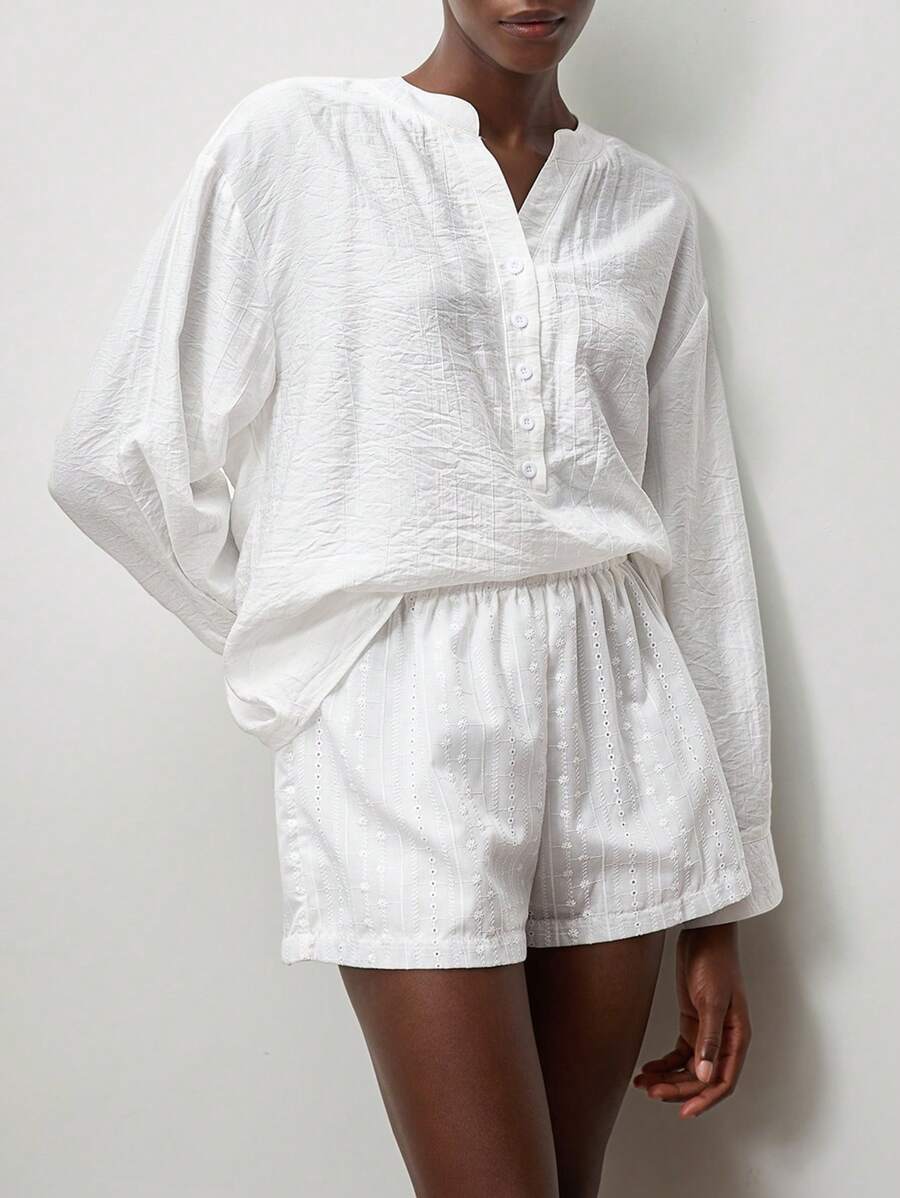 Lumivelle Áo sơ mi dài tay cổ chữ V rộng rãi, đơn giản, có vạt nửa - trắng - Xem 1