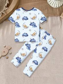 SHEIN 贴身男婴休闲简约圆领舒适短袖和长裤家居服，适合春夏季 - 彩色 - 查看 2