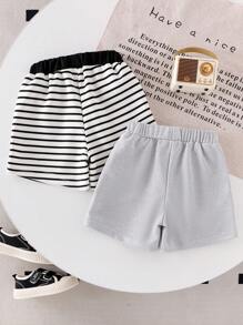 SHEIN 2件装男童黑白条纹针织短裤和纯灰色小狗图案短裤，夏季运动短裤，时尚百搭 - 彩色 - 查看 2
