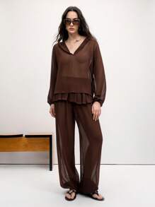 SHEIN LUNE Set de 2 piezas de camisa de manga larga con volantes y pantalones casuales para mujer, ideal para vacaciones y resort - Café integral - Ver 7