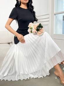 Modelyn Elegant Women's Black And White Contrast Color Long Dress With Short Sleeves, Round Neck, And Asymmetrical Pleated Hem - Black and White - View 2