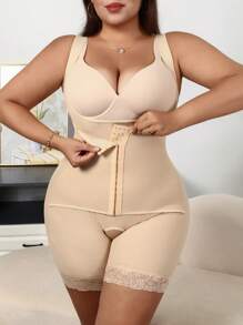 SHEIN Plus Size Minimalist Lace Patchwork Romper - Apricot - View 1