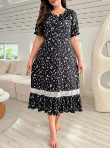 Contrast Color Lace Patchwork Ruffle Hem Plus Size Ditsy Floral Short Sleeve Maxi Dress