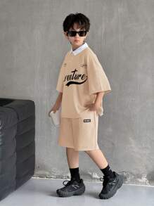 SHEIN Leap Crew 2 件青少年男孩休闲韩版时尚字母印花 Polo 领半拉链短袖上衣和宽松短裤套装，适合上学、海滩、生日、春夏季