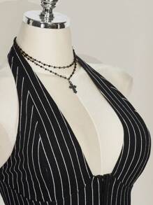 SHEIN ICON Plus Size Striped Halter Neck Backless V-Neck Top And Striped Bodycon Skirt 2 Pieces Set - Black and White - View 6