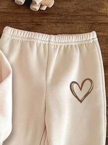 SHEIN 女婴可爱手绘心形图案米色针织柔软套头衫套装，厚款，适合秋冬季 - 米色 - 查看 5