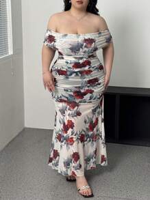 Vibekara Plus Size Women's Off Shoulder Printed Fish Hem Dress - Beige - View 4