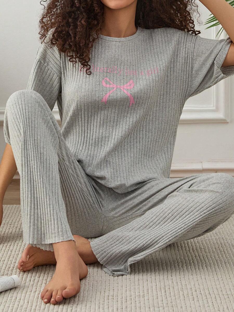 RueChic Women 2 Pcs Contrast Colour Slogan With Bow Pattern Homewear Lounge Set - Light Grey - View 1