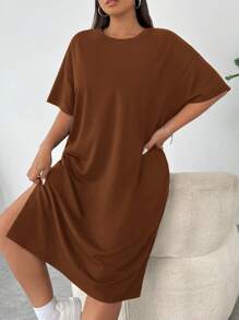 SHEIN EZwear Plus Size Women Brown Basic Casual Solid Color Side Slit Loose Short Sleeve Midi T-Shirt Dress For Summer - Brown - View 4