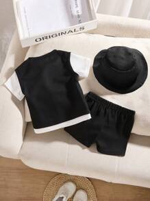 SHEIN Playful Pals 3件組男嬰夏季套裝 黑白華夫格面料 2合1上衣短褲與帽子 休閒海灘穿搭 日常戶外學校度假適用 - 黑與白 - 查看 2