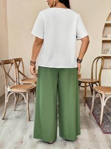 EMERY ROSE 2025 New Plant Pattern Asymmetric Button Decor Casual Loose Plus Size Women's Set - Green - View 2