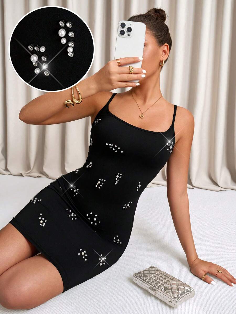 SHEIN Clasi 珍珠+水钻装饰优雅无袖修身女式迷你连衣裙女士服装夏季狂欢连衣裙演唱会服装女士夏季连衣裙 - 黑色 - 查看 1