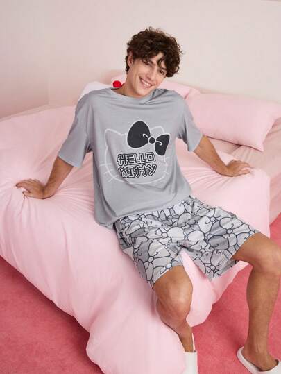 HELLO KITTY AND FRIENDS | SHEIN 男士休闲宽松针织图案 T 恤和短裤套装，全身印花灰色短袖 T 恤和短裤套装家居服