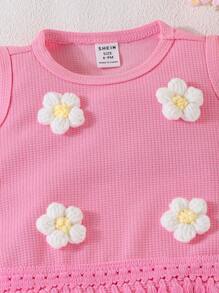 SHEIN Playful Pals 女婴夏季新款套装纯色 3D 花卉无袖上衣 + 短裤 - 玫紅色 - 查看 5