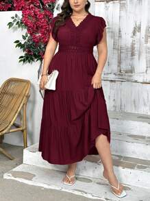 SHEIN Privé Plus Size Elegant Lace Patchwork V-Neck Loose Long A-Line Midi Dress, Short Sleeve - Burgundy - View 3