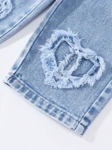 SHEIN Playful Pals Baby Girl Denim Casual Urban Light Wash Fully Elastic Waist Heart Patch Embroidered Wide Legs Pants The Best Daily Fashion - Light Wash - View 6