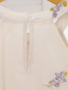 SHEIN 2 件套女孩花卉印花休闲度假装 - 白色 - 查看 3