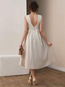 CLARA VERO Urban Chic Boat Neck Pleated Wide Circle Hem Timeless Midi Dress - Champagne - View 2