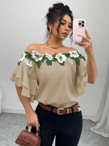 Calvaya Blusa casuale sexy a spalle scoperte con fiore 3D per donne