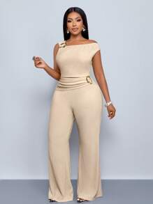 SOLERSUN Women Plus Size Outfits Spring/Summer Casual Daily Wear Solid Color Asymmetrical Neck Top & Flare Leg Pants Two Pieces