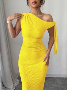 Rafferiza Vestito lungo elegante da donna Rafferiza, da indossare per matrimoni, feste, compleanni, vacanze, San Valentino, in tessuto lavorato a maglia ad alta elasticità, modello slim fit, sexy e carino, con spalla obliqua, plissettatura e spacco, colore giallo brillante