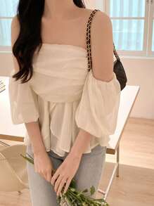 DAZY 女士优雅简约纯色露肩衬衫，荷叶边秋季 - 白色 - 查看 8