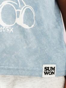 SUMWON Camiseta gráfica de arte callejero con estampado de oso de peluche de Brooklyn, de cuello redondo, estilo urban streetwear casual de verano, moda juvenil de estilo hip hop cool