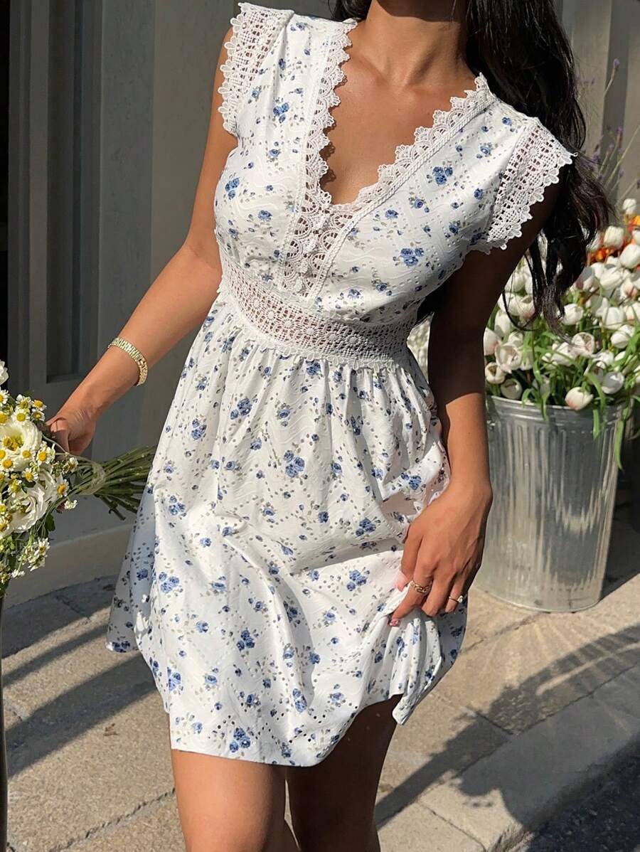 SHEIN Frenchy Women's Elegant Romantic V-Neck Contrast Lace & Ditsy Floral Mini Dress For Summer,Spring/Summer, Elegant And Fashionable For Daily Vacation Wear,Knitted Openwork Jacquard And Allover Floral Print Stretch Fabric,Slim Fit, Elegant And Romantic Commuting,Lace Contrasting Edges,Blue And White Floral Dress, Boho Women Clothing,Wedding Guest Dress Women,Beach Outfits For Woman,Brunch Outfits For Women,Vacation Outfits Women Flower - Blue and White - View 1