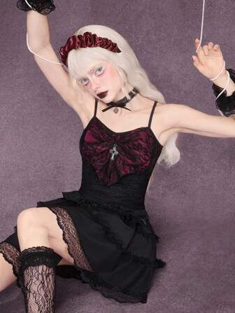 Grunge Punk Camisole à volants de style cour royale vintage rouge et noire avec nœud, dentelle 3D pour les femmes