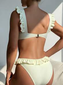 Women's Beach Vacation Cream Knotted Front Ruffle Detail Bikini Set For Summer - Cream - View 2