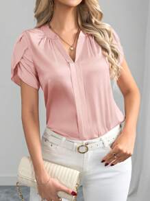 SHEIN Clasi Camicia/blusa elegante di colore unito in raso con maniche a petalo e scollo a V, per primavera/estate, stile "Old Money" - Rosa Baby - Visualizzare 6