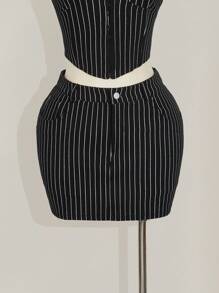 SHEIN ICON Plus Size Striped Halter Neck Backless V-Neck Top And Striped Bodycon Skirt 2 Pieces Set - Black and White - View 5
