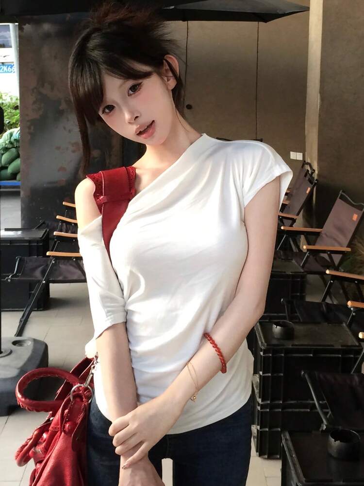 1pc Women Soft Asymmetrical Collar Versatile Cold Shoulder Casual Top/T-Shirt