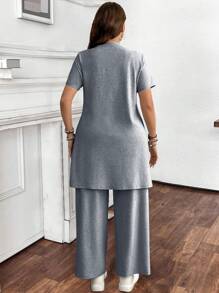 SHEIN LUNE Women's Plus Size Solid Color Slit Short Sleeve Long Pants Two-Piece Set - Grey - View 2