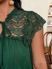 SHEIN Clasi Plus Size Women Boho Dissolving Floral Lace Patchwork Textured Fabric Ruffled Bowknot Collar Blouse - Dark Green - View 6