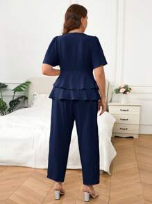 SHEIN Frenchy Set de 2 piezas talla grande, ropa de trabajo informal, camisa de doble botonadura y pantalones de color liso