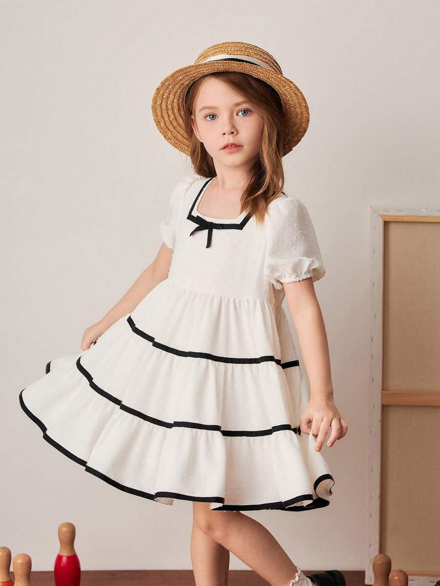 PrepCrw Vestido branco estilo universitário com acabamento em cor contrastante e corte A para meninas, primavera/verão - Branco - Ver 1