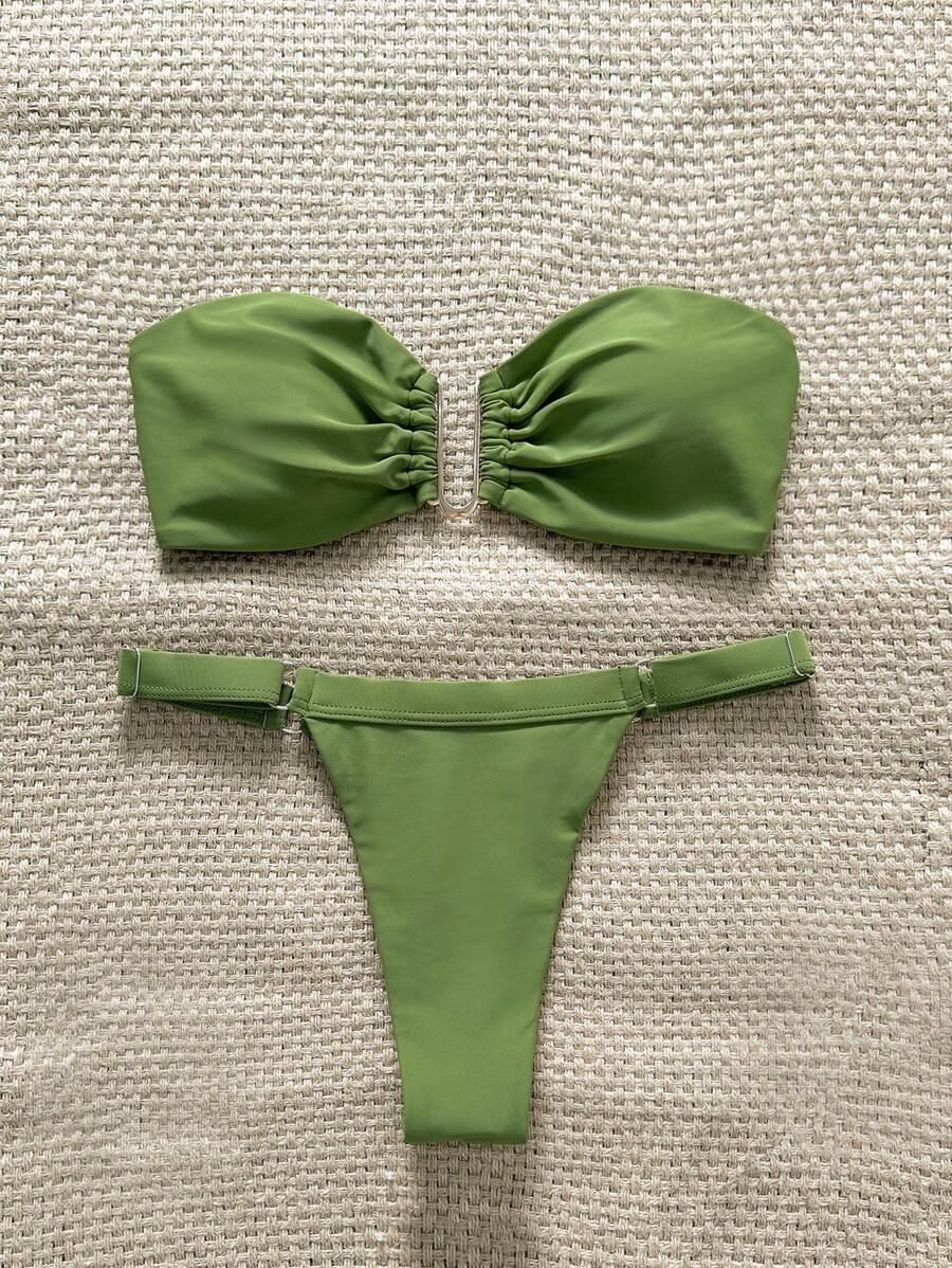 Swim Chiccia Springbreak 女士加大码纯色抹胸金属装饰露肩上衣和丁字裤 2 件套比基尼套装