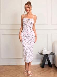 SHEIN VCAY Vestido de verano para vacaciones y citas, vestido con diseño delantero de encaje tejido fino, con estampado rojo y blanco de flores pequeñas, vestido de playa para vacaciones de verano, vestido para volver al colegio, vestido muy sencillo, vestido de oficina, vestido con aire "old money", vestido de profesora, vestido de cita, vestido para ir a bodas y fiestas con amigas en verano, vestido para ir a festivales de música, vestidos de verano para mujeres - Rojo y blanco - Ver 6
