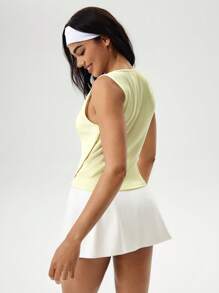 Hanevo 女士圆领铆钉运动休闲短款 T 恤 - 黃色 - 查看 2