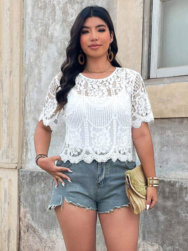 SHEIN LUNE Plus Size Women White Lace Short Sleeve Vacation Casual Women's Crop Wedding Guest Top