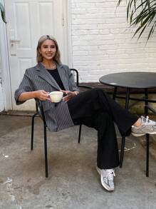 DAZY Blazer holgado de manga corta con bolsillo a rayas para mujer en verano