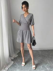 Chiquease Vestido corto negro y blanco con estampado de cuadros con mangas de linterna y cintura ajustada para mujeres - Blanco y Negro - Ver 4