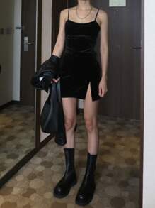 DAZY 女士性感纯色开衩贴身迷你吊带背心 - 黑色 - 查看 3