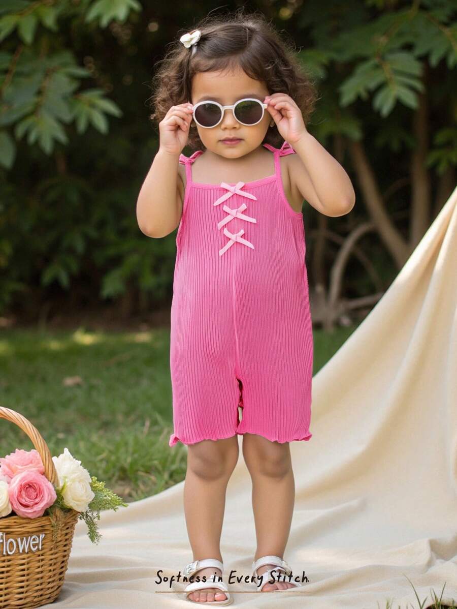 Cozy Pixies 女婴 3D 蝴蝶结针织柔软吊带背心连体短裤